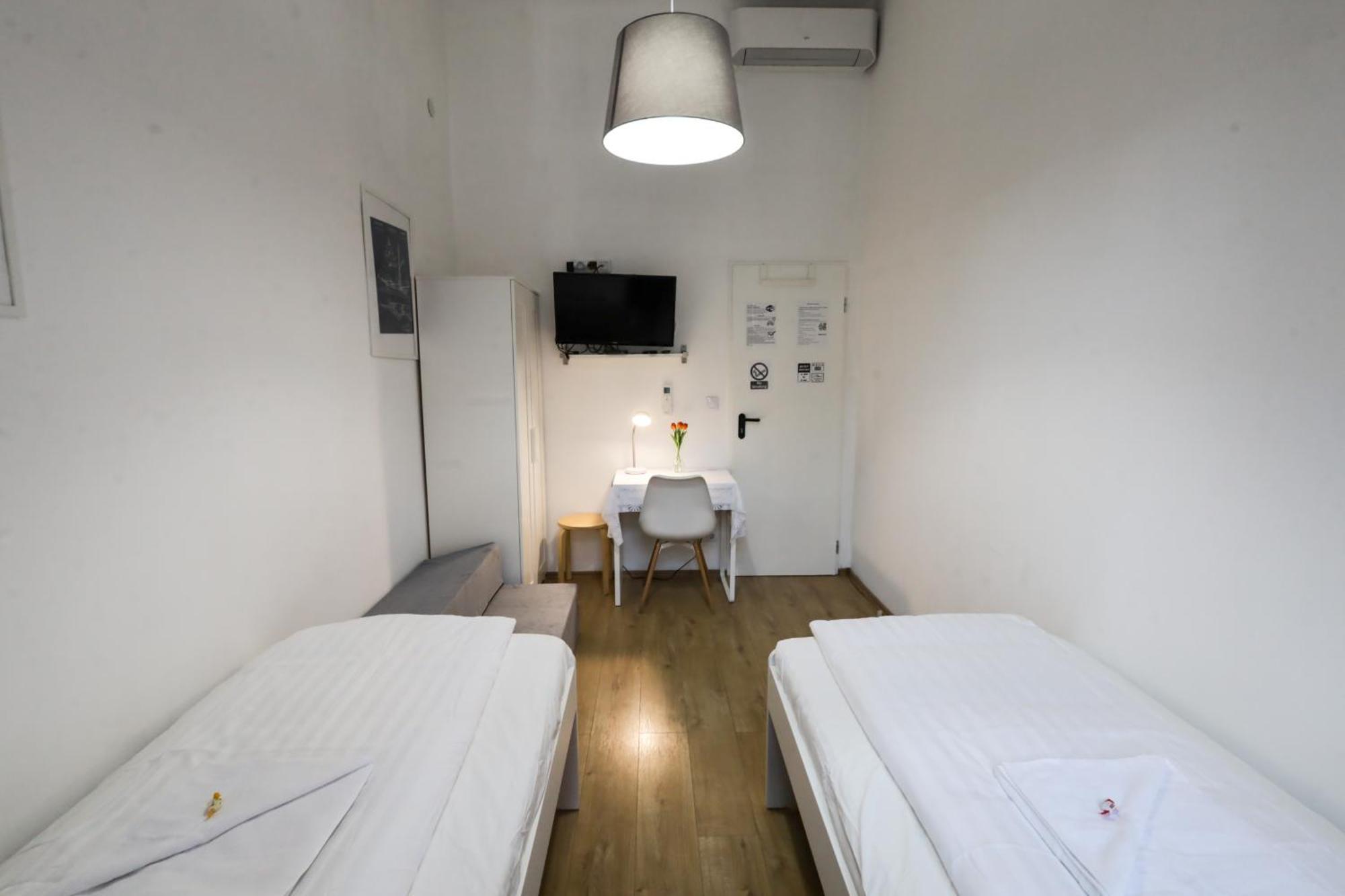 Budapest Pest-Port Apartment 4 Rooms For 16 Person מראה חיצוני תמונה
